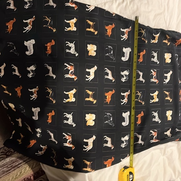 Tori Richard’s size M 100% silk dress with dogs - Picture 11 of 13